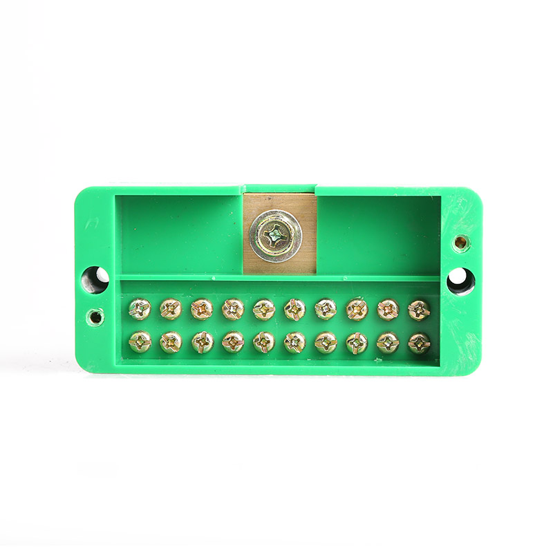 160122 一進(jìn)十出接線盒