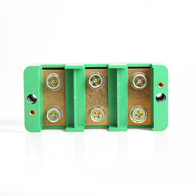 160093 三進(jìn)三出大電流接線盒